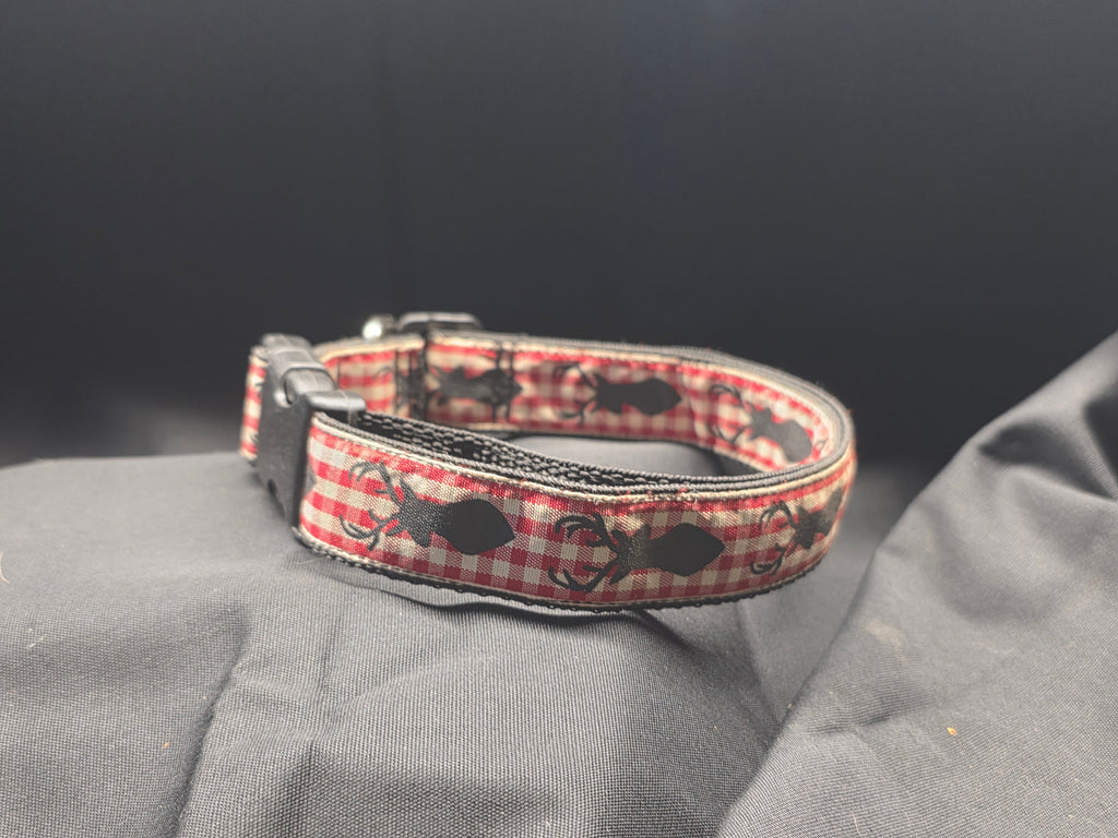 Red Check Deer