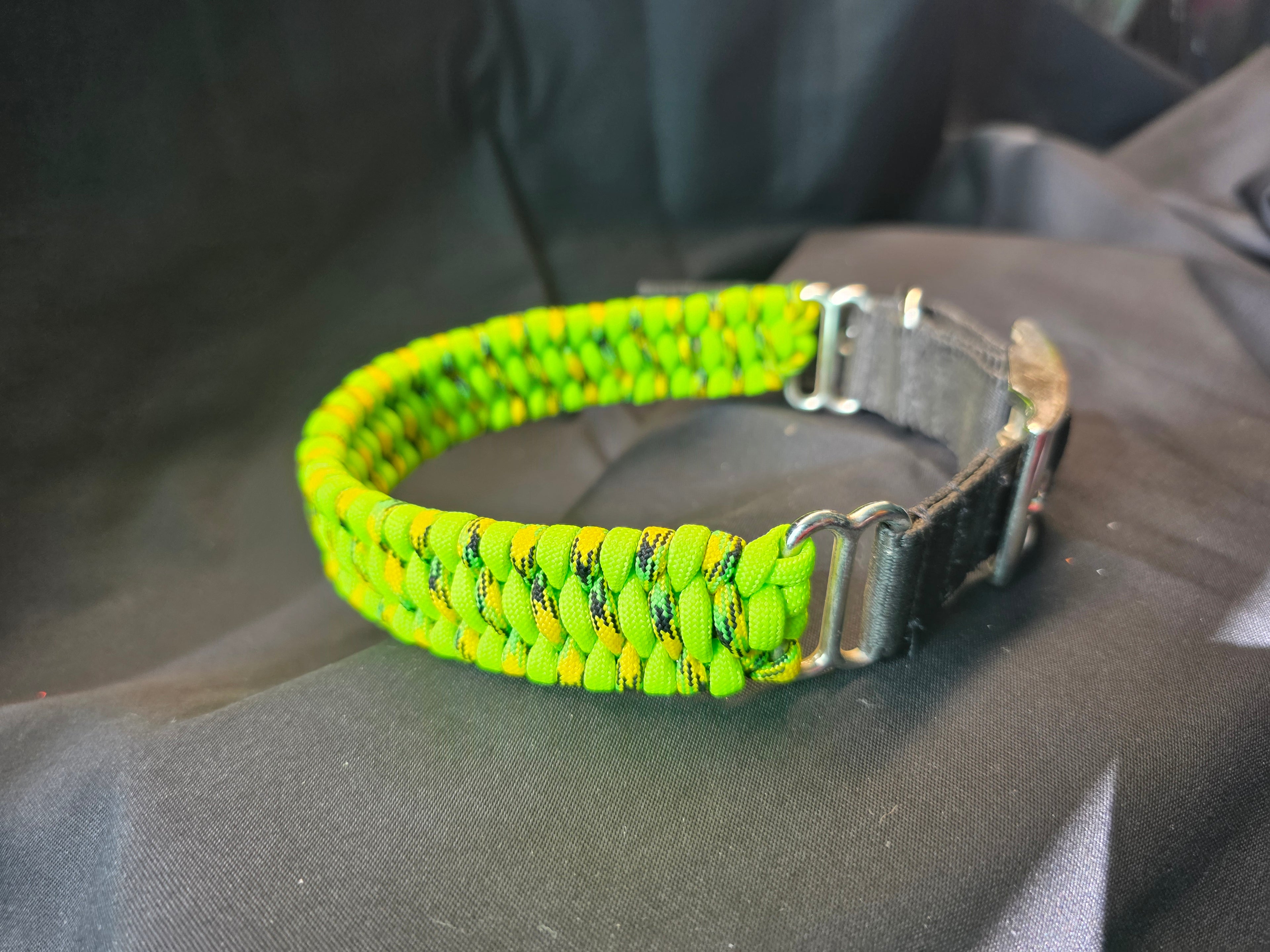 Neon Camo -adjustable